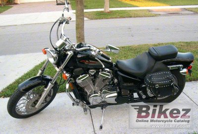 1999 honda vt 600 c shadow photo